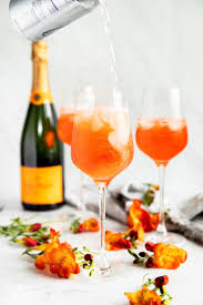 Aperol Spritz Recipe Broma Bakery Recipe Aperol Spritz Recipe Spritz Recipe Winter Cocktails Recipes