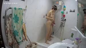 VHTV Girl pee in front of BF - ThisVid.com