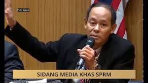 Kerajaan memutuskan untuk melantik datuk seri mohd shukri abdull sebagai ketua pesuruhjaya suruhanjaya pencegahan rasuah malaysia (sprm) perdana menteri tun dr mahathir mohamad berkata, mohd shukri dipilih untuk mengetuai agensi itu bagi menggantikan tan sri dzulkifli ahmad. Pembongkaran 1mdb Oleh Datuk Seri Mohd Shukri Abdull Youtube