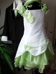 Elle fait également succès comme tenue de communion pour une ado. Robe Papillon Anis Et Base Ivoire 2 A 14ans Frutti Ceremonie Specialiste De Tenue De Ceremonie Mariage Bapteme Et Communion Pour Bebe Enfant Et Femme