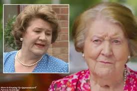 Patricia Routledge's acting career and notable roles