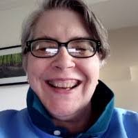 Simone Korb's Instagram, Twitter & Facebook