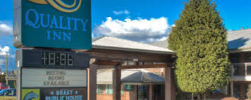 The quality inn & suites vancouver north hotel in vancouver, wa is located near a variety of attractions including the clark county fairgrounds, the clark county amphitheatre, and the westfield shopping center. Quality Inn Maple Ridge Hotel In Maple Ridge Vancouver British Columbia Cheap Hotel Price