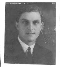 Restoring ancestral photos with AI technology