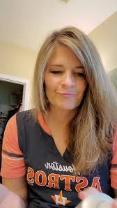 Two-second Tease, When you need a little umphhh. , Would you try this?,  #volumizing #quicktip #hairhack #volumehairhack, #hairspray , Do you like  lift and volume?