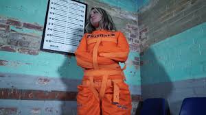 BoundHub - Dangerous Female Prisoner Needs a Straitjacket