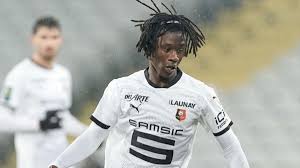 Eduardo camavinga fifa 20 career mode рейтинги игрока. Football News Manchester United And Real Madrid To Battle For Eduardo Camavinga Paper Round Eurosport