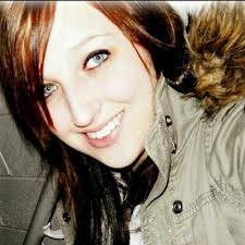 Shenae Dinger (@shenaeyo)