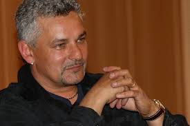 لاعب روبيرتو باجيو لاعب ايطالي :it: Ø§Ù„Ø­ÙˆØ§Ø±Ø§Øª Ø±ÙˆØ¨Ø±ØªÙˆ Ø¨Ø§Ø¬ÙŠÙˆ ØªÙŠÙÙŠØ² Ù„Ø§Ø¹Ø¨ÙŠ Ø§Ù„Ù…ÙØ¶Ù„ ÙˆÙŠØ³ØªØ­Ù‚ Ø­Ù…Ù„ Ø§Ù„Ø±Ù‚Ù… 10 Ø§Ù„Ø°ÙŠ Ø§Ø±ØªØ¯ÙŠØªÙ‡ Ø£Ù†Ø§ ÙˆØ¯ÙŠÙ„ Ø¨ÙŠØ±Ùˆ