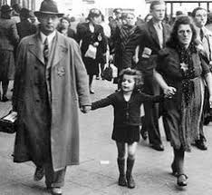 For example, the vélodrome d'hiver was built in paris in 1909 and featured a 250 m (820.2 ft) indoor track with a wooden surface. Velodrome D Hiver