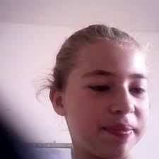 Amandine Lefevre's Instagram, Twitter & Facebook