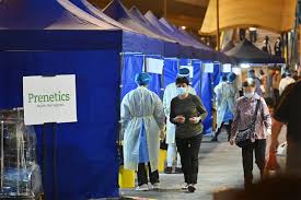 格尔登·洛桑丹增晋美·益西嘉措（藏语： བློ་བཟང་བསྟན་འཛིན་འཇིགས་མེད་ཡེ་ཤེས་རྒྱ་མཚོ།，威利：blo bzang btsan 'dzin 'jigs med ye shes rgya mtsho，1942年－）藏族，安多人，第十一世格尔登活佛。 Riuecmv0ezmbmm