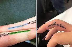 29 Finger Tattoo Ideas That Are Actually Good Buzzfeed Finger Tattoos Tattoos Geometric Tattoo Arm