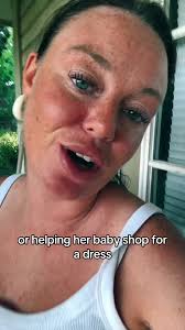 Laurel The Summer I Turned Pretty Outfit