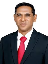 Profil Pdt. DAVID HAROLD WAROMI, SM.Th.