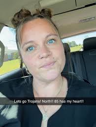 He accidentally forgot wives valentines gift.. #worsethenvehicleaccident.