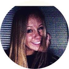 Amanda Dezenzo's Instagram, Twitter & Facebook