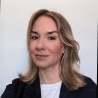 Daphne Kramer's Instagram, Twitter & Facebook