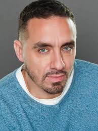 Ian Levin's Instagram, Twitter & Facebook