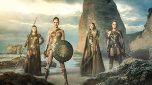 Gal gadot, chris pine, ewen bremner and others. Kritik Zu Wonder Woman Epd Film