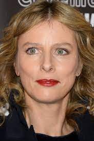 Polisse est un film réalisé par maïwenn avec karin viard, joeystarr. Karin Viard Profile Images The Movie Database Tmdb