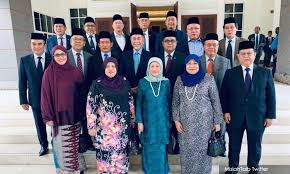 Waytha moorthy menyampaikan ucapan penggulungan belanjawan 2019 bagi portfolionya iaitu perpaduan. Malaysiakini Sekilas Fakta Kabinet Muhyiddin