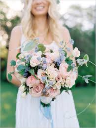 These beautiful blooms with compliment your fall wedding cakes perfectly. Fall In Love Rose Quartz Serenity Flower Inspiration