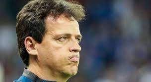 Fernando diniz silva, known as fernando diniz, is a brazilian football manager and former player who played as a midfielder. Jogadores Pediram Fernando Diniz No Sao Paulo Saopaulo Blog