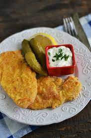 Dacă nu ai voie sa mănânci prăjeli, atunci încearcă acest șnițel de pui crocant la cuptor. Snitele De Pui La Cuptor Bucataria Urecheatei