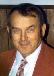 Kenneth Bicknell's Instagram, Twitter & Facebook