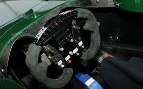 The formula 2 steering wheel explained by mick schumacher. Indycar Quick Guide Tutorialspoint