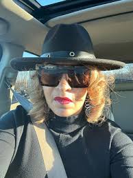 Priscilla L. Monroe (@pmdm02)