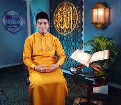 Okay polis evo 2 menampilkan lakonan mantap zizanrazak dan shaheizysam, seriously filem ni next level, memang best dan korang kena pegi tengok ! Biodata Dan Latar Belakang Pendakwah Da I Farhan Iluminasi