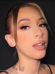 217 Beauty by Liz Gizelle