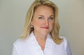 The Pink Magnolia Club : Dawson, Geralyn: Amazon.in: Books