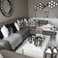 Schwarz Weiss Und Grau Wohnzimmer Design Wohnideenwohnzimmer Deko Rosa Sofa Wandgestaltung Sofaweiss Wohnzimmer Grau Wohnzimmer Design Wohnung Wohnzimmer
