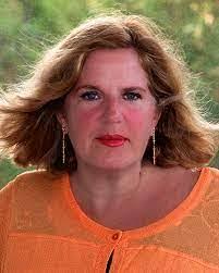 Candace Dyal's Instagram, Twitter & Facebook