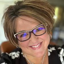 Lorie Wright Cox (@lorie.deal)