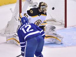 The toronto maple leafs announced on monday morning a reduction of their camp roster from 40 players down to 26 a day before cap compliant rosters are required to be submitted (5pm tuesday). Maple Leafs Pick Up Their First Playoff Win Beat The Bruins 4 2 Citynews Toronto