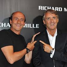 Today, roberto mancini is the new head coach of italy. Richard Mille Accompagna La Prima Di Roberto Mancini Come C T Dell Italia Con Il Rm 11 01 Perpetual Passion The Italian Voice Of Fine Watchmaking