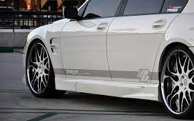 Bmw 7 Series E65 E66 White 22 Prior Design Wheels On 745li Bmw Bmw 7 Series European Cars