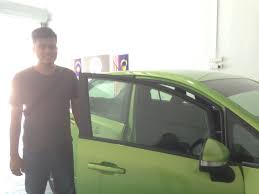 Karpet kereta tidak hanya melindungi kenderaan anda daripada kotoran, tumpahan dan habuk, tetapi juga memberikan keselesaan pada kaki ketika memandu. Warna Tinted Kereta Yang Sesuai Gusfamyc