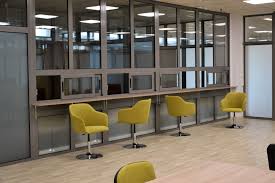 Anunţul a fost făcut de preşedintele partidului naţional liberal (pnl) brăila, alexandru dănăilă, care a adăugat că nici el şi. Foto Oficial PrimÄƒria IÈ™i MutÄƒ O Parte Din Servicii In Magazinul SomeÈ™ul