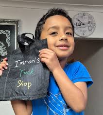 My 12 year old son made this bag for me. Many have said this is girlie  stuff, but my son is very proud to be a crocheter. 😍😍😍 INSPIRATION ➡  **[CROCHET FREE