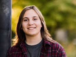 Stacy Nevins's Instagram, Twitter & Facebook