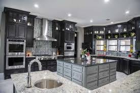 Learn how easy it is to paint kitchen cabinets in a mobile home with faux wood. Nashville Kitchen Trends 2020 Network Properties Llc Tennessee Homes For Sale
