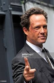 Actor Dean Winters Seen Filming On Location For An Allstate On 28 Picture Id152984529 673 1024 Dean Winters Movie Stars Actors
