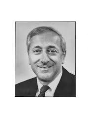 Robert Ormiston's Instagram, Twitter & Facebook