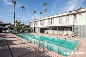 Our downtown la location is just one block from both the university of southern california and the shrine auditorium, home of the. Vagabond Inn Los Angeles At Usc Review What To Really Expect If You Stay