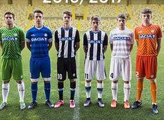A photographic history of over 80 different udinese shirts from 1980 right up to 2021. Udinese